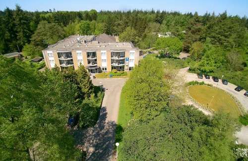 De Bult House | Relaxing Scenic Stay | Near Giethoorn & De Wieden Nature Reserve | Pet Friendly