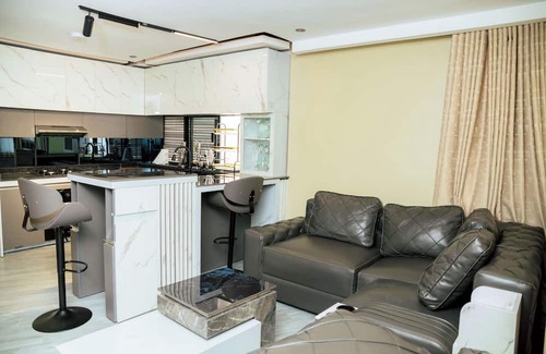 Gisenyi House | SAFE HEAVEN HOMEnAmazing 9-bedroom house with WiFi in Gisenyi
