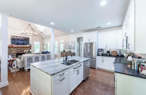 Reynolds Landing Cottage | 4BR Retreat with Space & Style