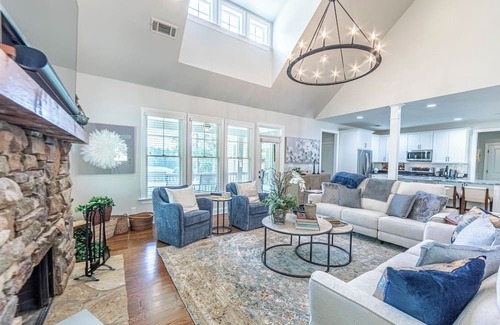 Reynolds Landing Cottage | 4BR Retreat with Space & Style
