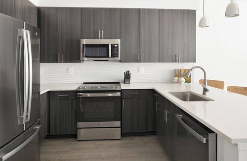 Crestwood South Apartment | Station 1BD 3 - One Bedroom Apartment, Sleeps 2