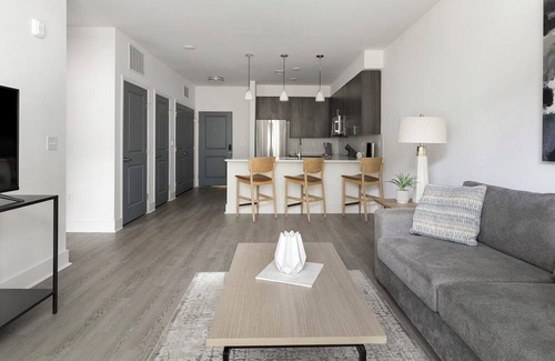 Crestwood South Apartment | Station 1BD 3 - One Bedroom Apartment, Sleeps 2