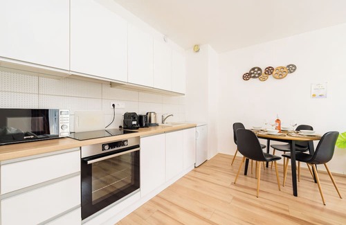 Csarnok negyed Apartment | Brand New Apartment - 2 rooms-balcony -garage in delightful Budapest