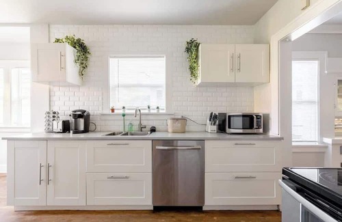 King House | Trendy 4BR/2BA Bungalow in Alberta Arts District!