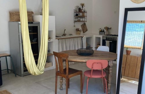 Saint-Quentin-la-Poterie House | Provencal house with pool house in the heart of a beautiful Uzège village