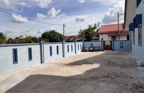 Jitra House | Charming 3-bedroom house in delightful Jitra with Aircond