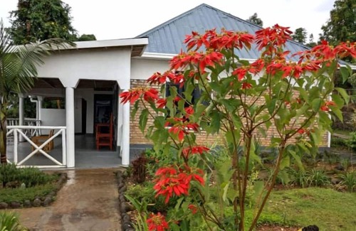 Ruhondo Apartment | FAMILY ROOM Two Bedroom near lake View and volcano view