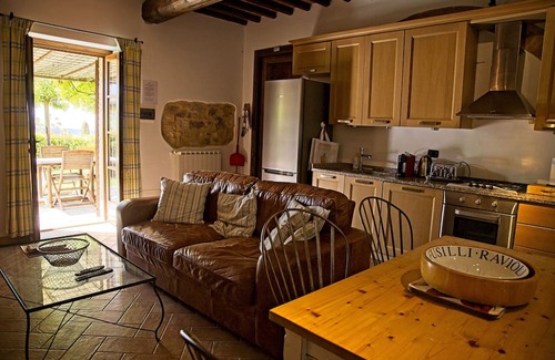 Gambassi Terme Apartment | Exceptional Tuscany view! Air-conditioned beautiful restored farmhouse apartment
