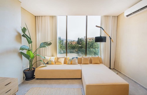 Batroun Apartment | Titans P Guesthouse - Batroun Souks