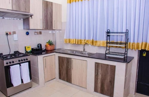 Kitengela Apartment | The Royal Residence : Kifaru (Rhino)