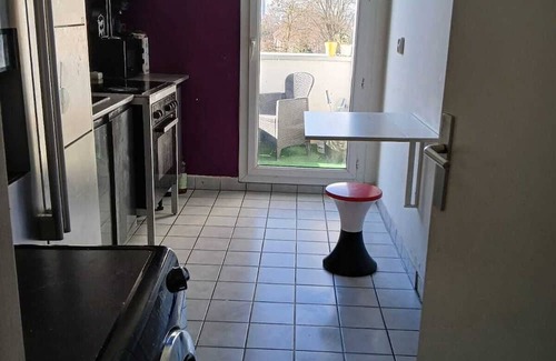 Drancy Apartment | Weekend rental + school vacations