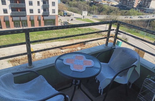 Podgorica Apartment | Sweet 1-bedroom apartment with WiFi and AC in Podgorica