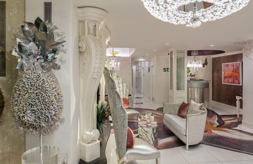 Garment District House | Vibrant Terrace Escape with Stylish Decor and Relaxing Outdoor Space in Midtown