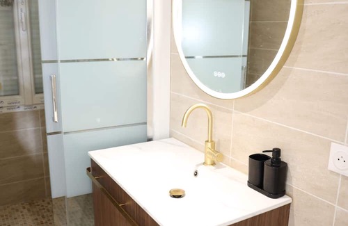 Le Bourget Apartment | Lux Sea Green 15 Min To Paris & CDG