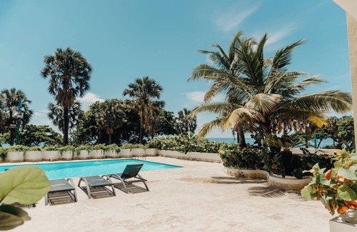 San Geronimo Apartment | Oceanview 3-bedroom apartment in phenomenal Santo Domingo with WiFi, AC