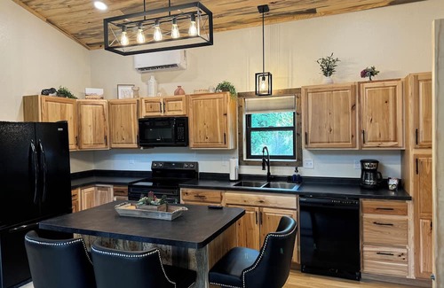 Keystone House | Elkhorn Cabin