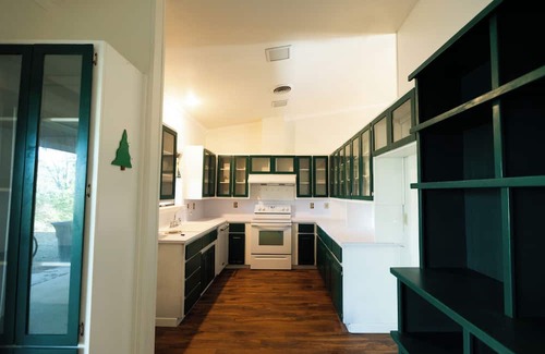 Palestine House | TerraVida - Superb 4-bedroom house with gorgeous grounds in Montalba, TX