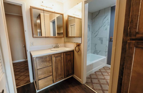 Palestine House | TerraVida - Superb 4-bedroom house with gorgeous grounds in Montalba, TX