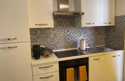 Quartiere XI Portuense Apartment | Dany & Manu House, suitable for families who want to experience Rome in peace