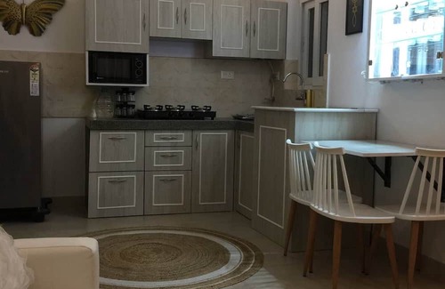 Siolim Apartment | Shalom 2 :Luxe1Bhk/5mins drive to Thalassa/Pool