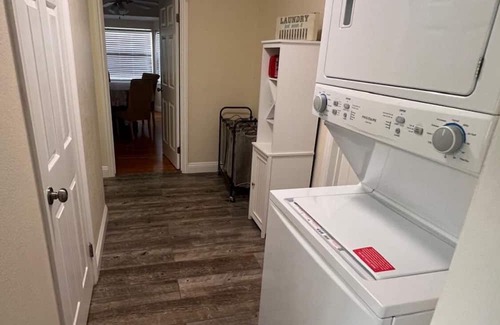 Danville House | Spacious 5-bedroom house in delightful Danville with WiFi, AC