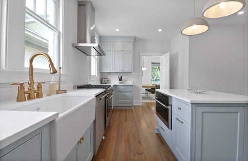 Midtown House | Renovated Exquisite Ardsley Park Home by Lucky Savannah