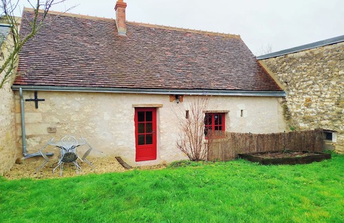 Perrusson House | Gîte du prieuré