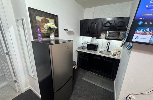 Goldenrod Apartment | Cozy studio with AC and WiFi in charming Winter Park