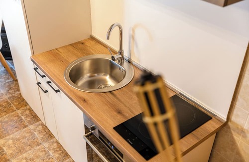 Herceg Novi House | Charming 400 years Old Stone House with gardennBBQ,WiFi,AC,Pet frendly,Park Free