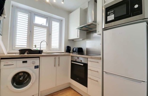 Chelmsford Apartment | Modern apartment in Melbourne Long Stays Welcome
