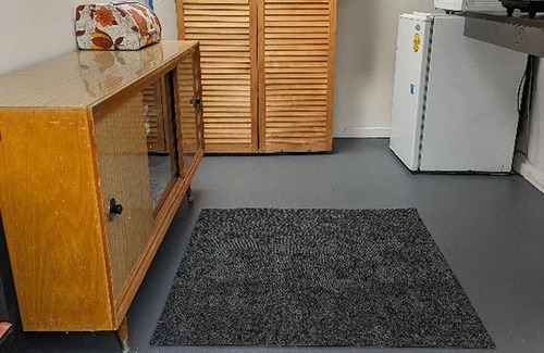 Lakes Entrance Apartment | Lakes Entrance Cosy Studio Within Walking Distance to Town, Beach, Restaurants