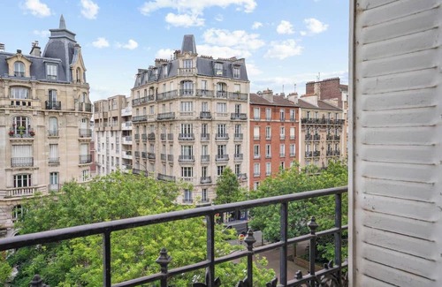 Clichy Apartment | Elegant, peaceful Haussmann-style apartment in a charming tree-lined street.