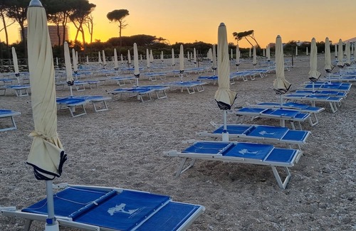 Porto Recanati Apartment | The island of Victoria