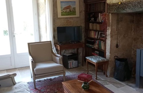 Saint-Rabier House | Perigord house near Lascaux and historic sites. Large garden + pool.