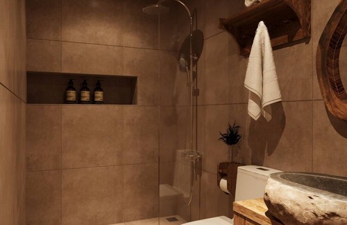 Hang Trong Apartment | Kofi Kai Apartment