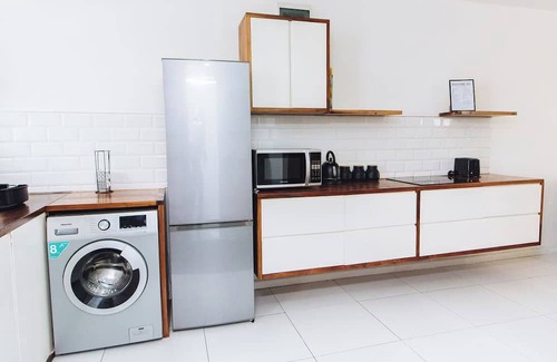 Fresnaye Apartment | Blue waters beachside studio 50m from the sea