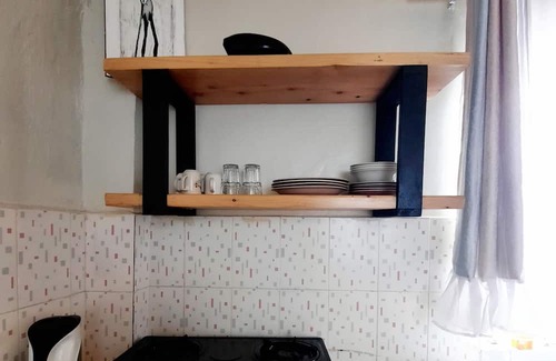 Sagana House | 1 bedroom glamorous, cozy stay in Sagana Town,fast Wi-Fi & Secure parking.