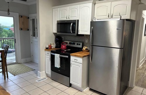 North Chattanooga House | Cozy&Stylish Hip NCHAT Home~WLK 2 FrazierAve&More!