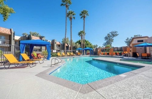 Mesa Apartment | Cozy Spot: Near Hospitals/Airport - Workspace
