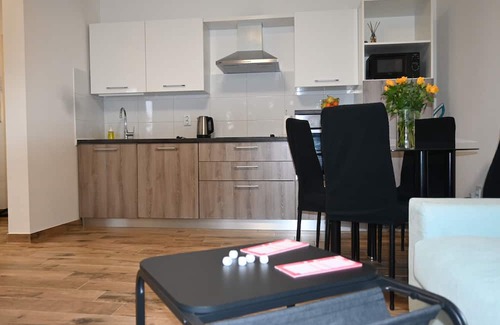 Novi Zagreb Apartment | Apartment Blue Doors