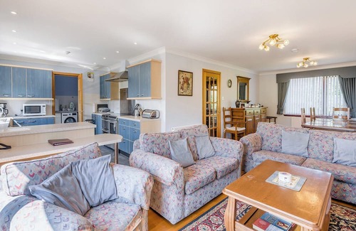 Isle of Arran Cottage | 3 bedroom accommodation in Lamlash