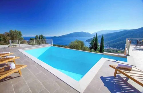 Aetos Villa | Villa Remvi 1