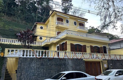 Petropolis Apartment | Family suite with total comfort and great location!