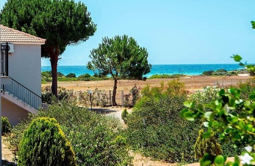 Pylos-Nestoras Villa | Romanos Beach Villas : Holiday Home - Beach Front