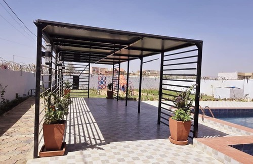 Saly House | Luxurious and spacious 6-bedroom house in Saly with AC, WiFi, kids pool