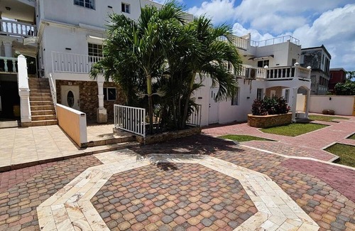Oranjestad Apartment | Chic 1-bedroom apartment with AC, WiFi in fabulous Oranjestad