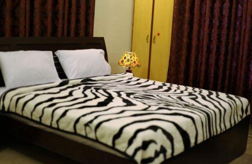 Gulshan-E-Jamal House | Elegant Palace Guest House