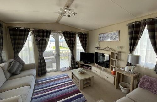 Lossiemouth House | Laineys Haven caravan at Silversands