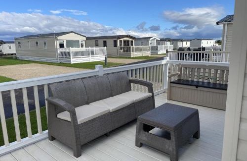 Lossiemouth House | Laineys Haven caravan at Silversands