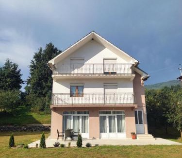 Mojkovac House | Pyrus Apartments